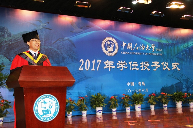 经理杨朝合致辞 魏孟吉摄影 经理杨朝合致辞 魏孟吉摄影